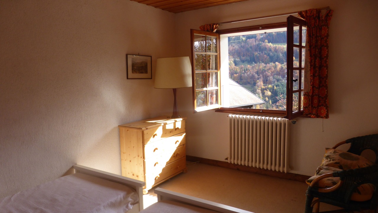 Photo of Bedroom in Thones