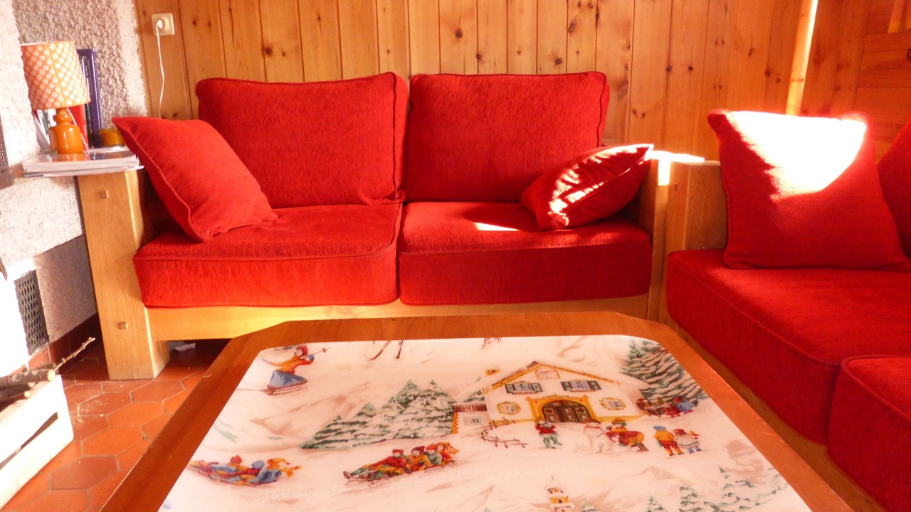 Photo of Livingroom in Thones