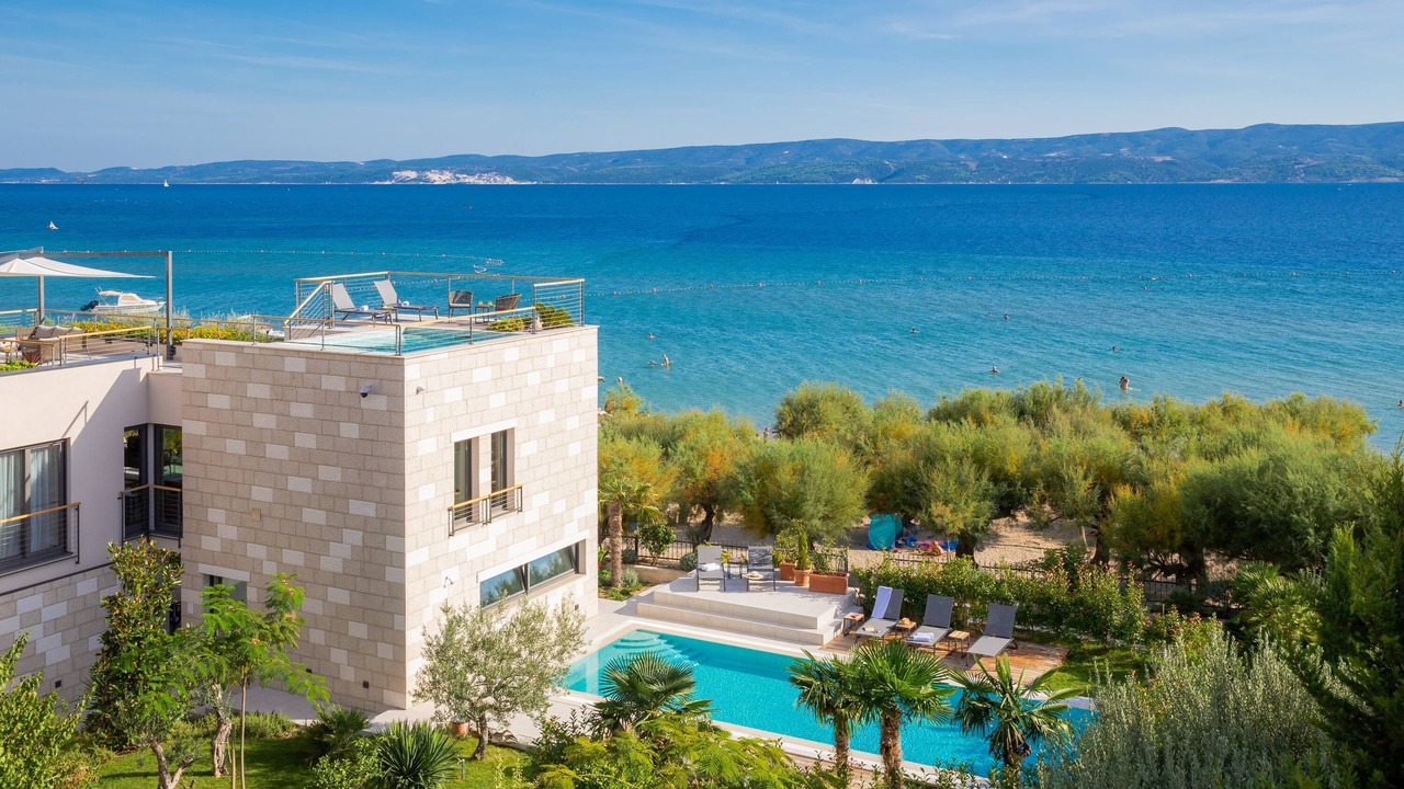 Photo of Others in Omis