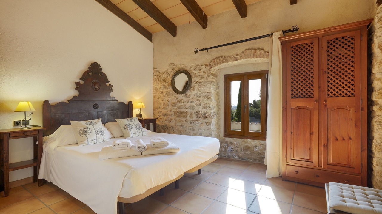Photo of Bedroom in Torroella de Montgri