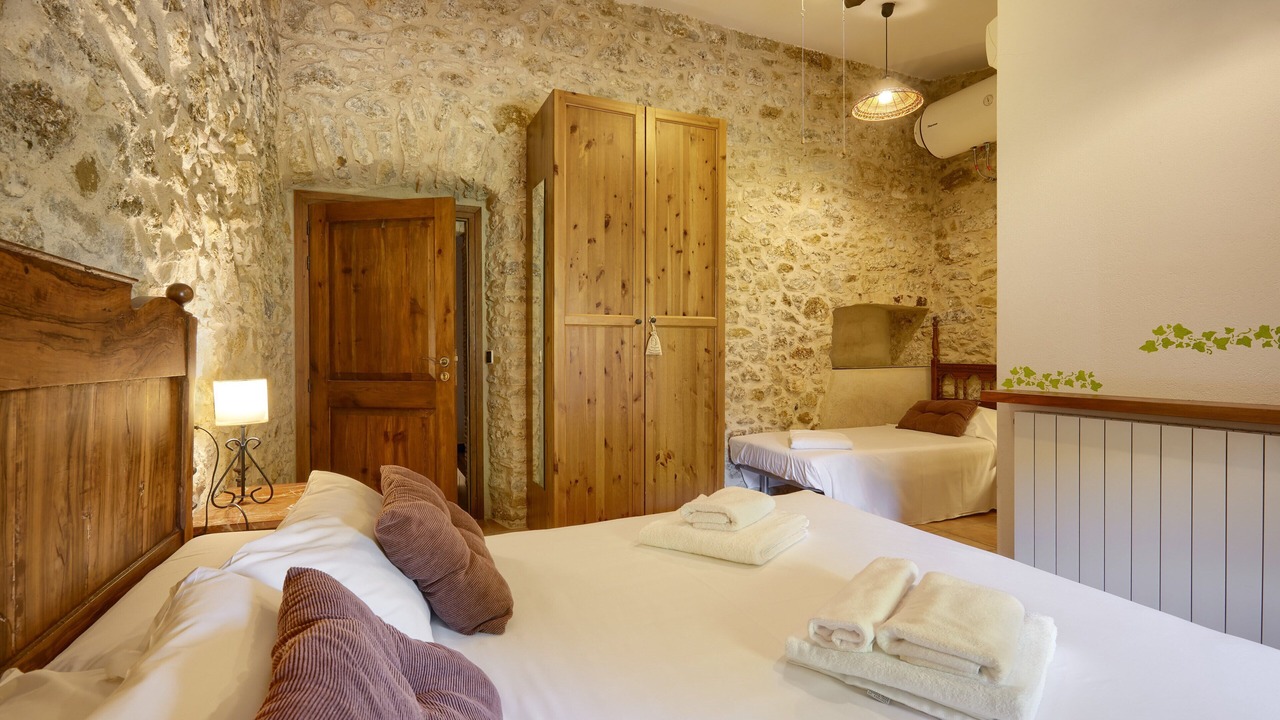 Photo of Bedroom in Torroella de Montgri