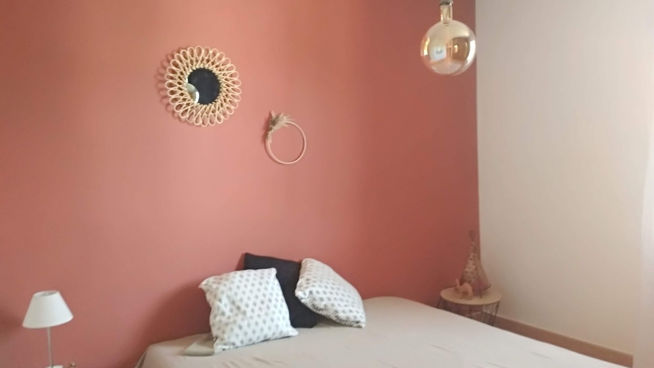 Photo of Bedroom in Cadenet