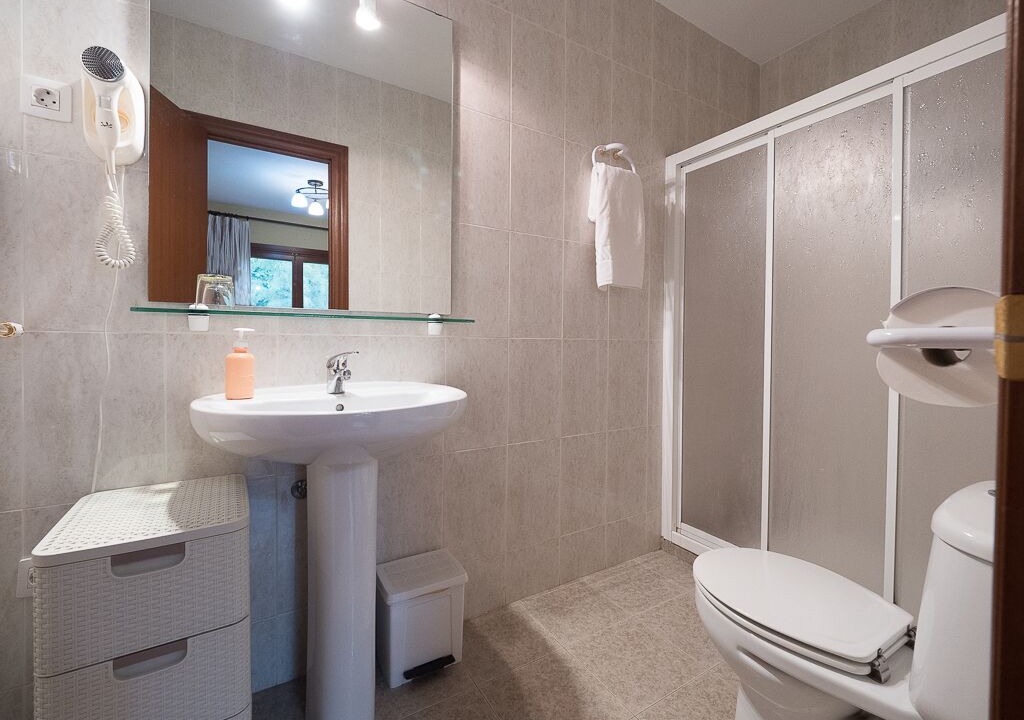 Photo of Bathroom in Las Ventas de Santa Lucia