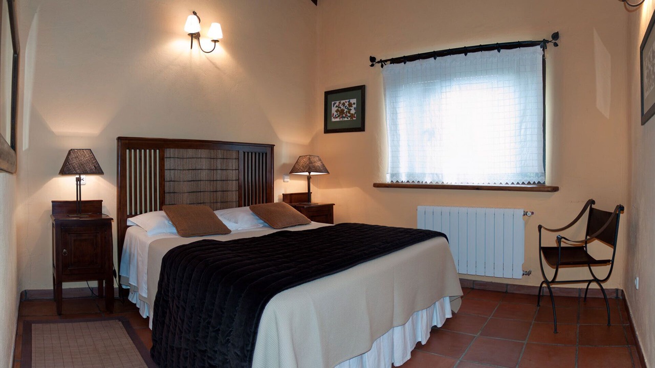 Photo of Bedroom in Manjiron