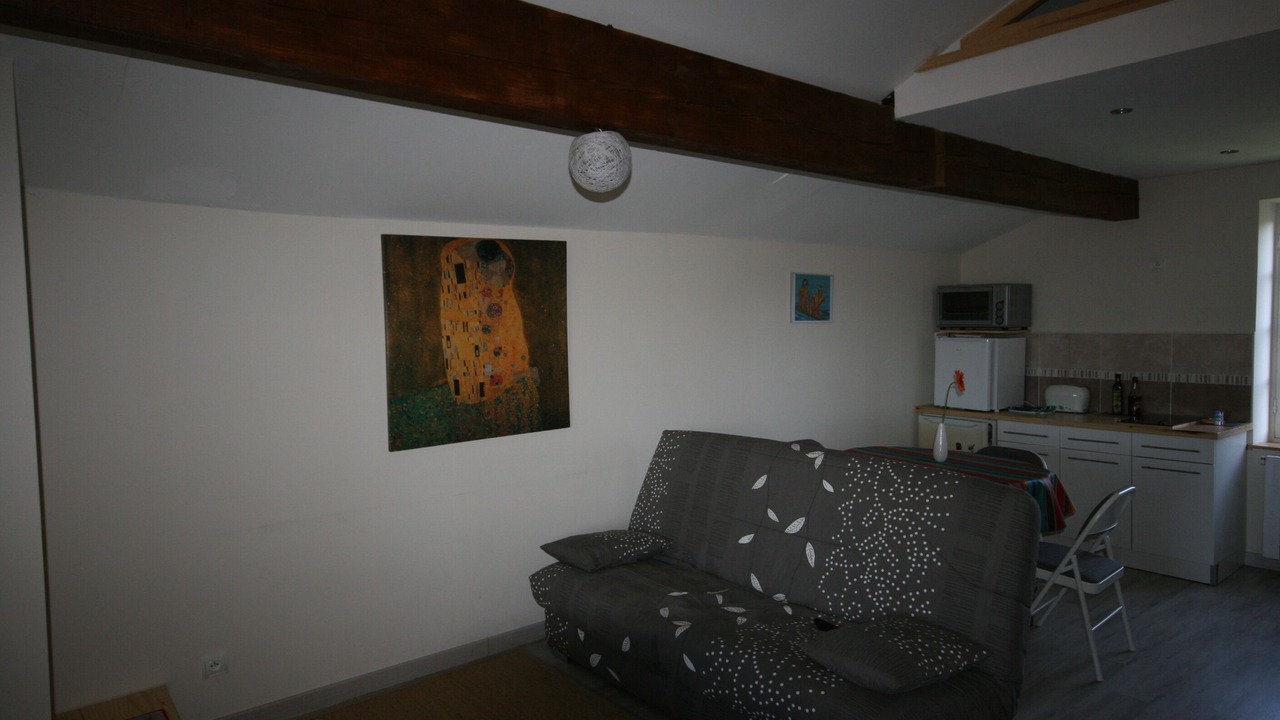 Photo of Livingroom in Camarade