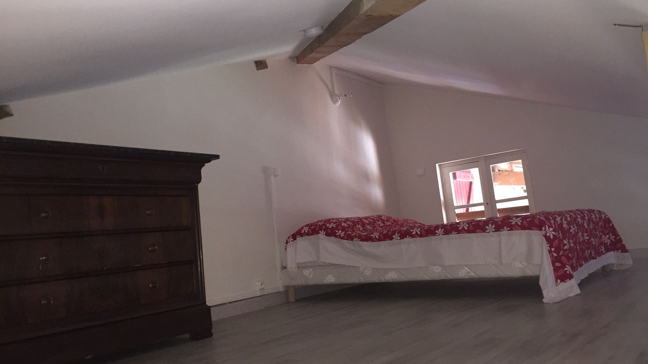 Photo of Bedroom in Camarade