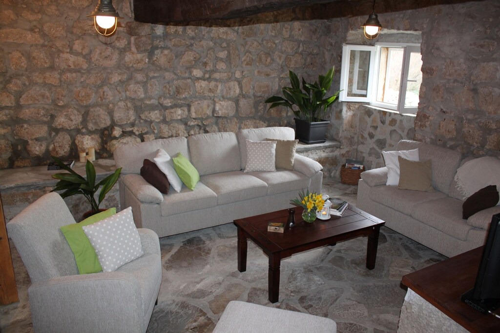 Photo of Livingroom in Stravca