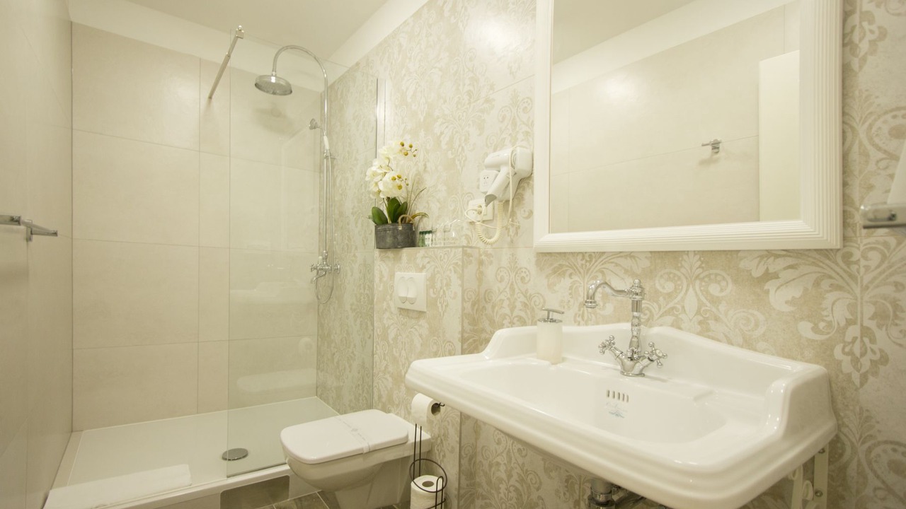 Photo of Bathroom in Old Town
