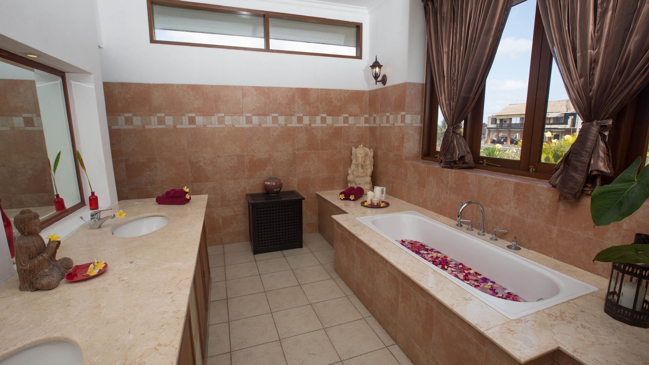 Photo of Others in Cemagi