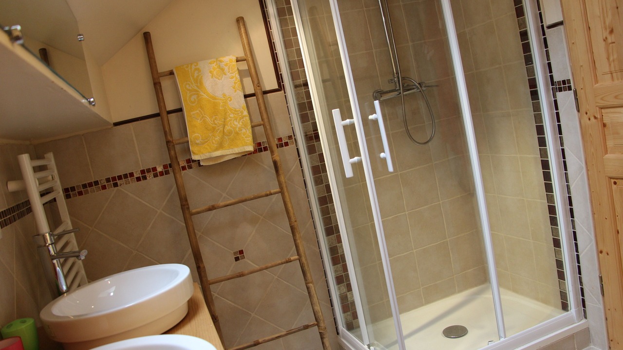 Photo of Bathroom in Couflens