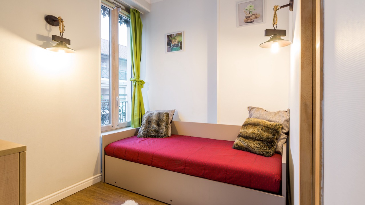 Photo of Bedroom in Charmettes - Bellecombe