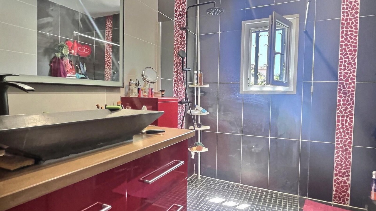 Photo of Bathroom in Baillargues
