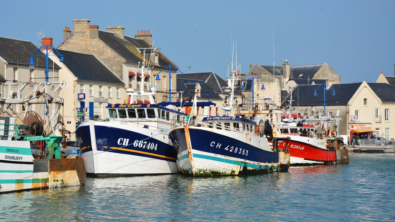 Photo of Others in Port-en-Bessin-Huppain