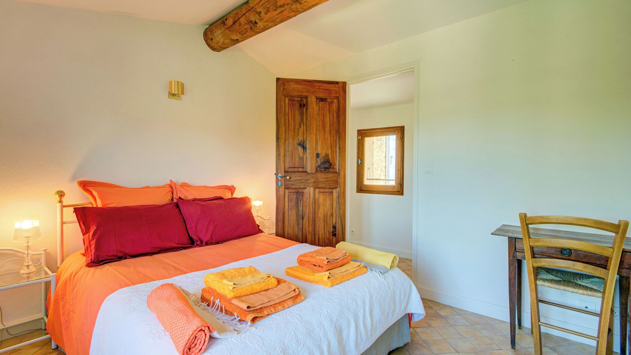 Photo of Bedroom in Cucuron