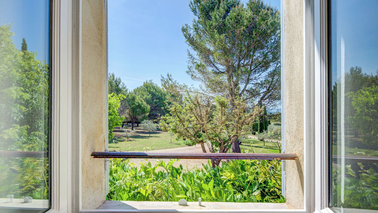 Photo of Others in Cucuron