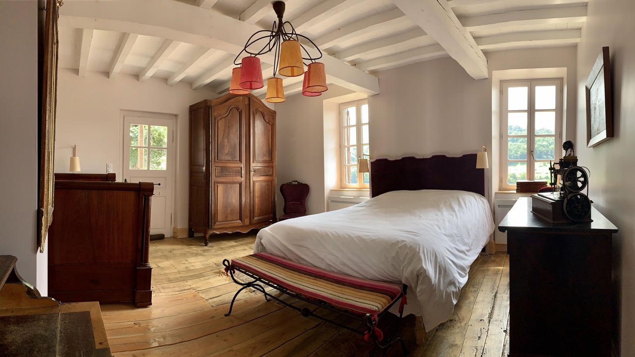 Photo of Bedroom in Castillon-en-Couserans