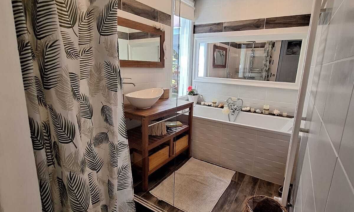 Photo of Bathroom in Saint-Brevin-les-Pins