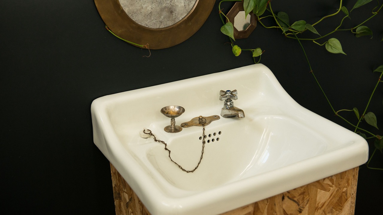 Photo of Bathroom in Woignarue