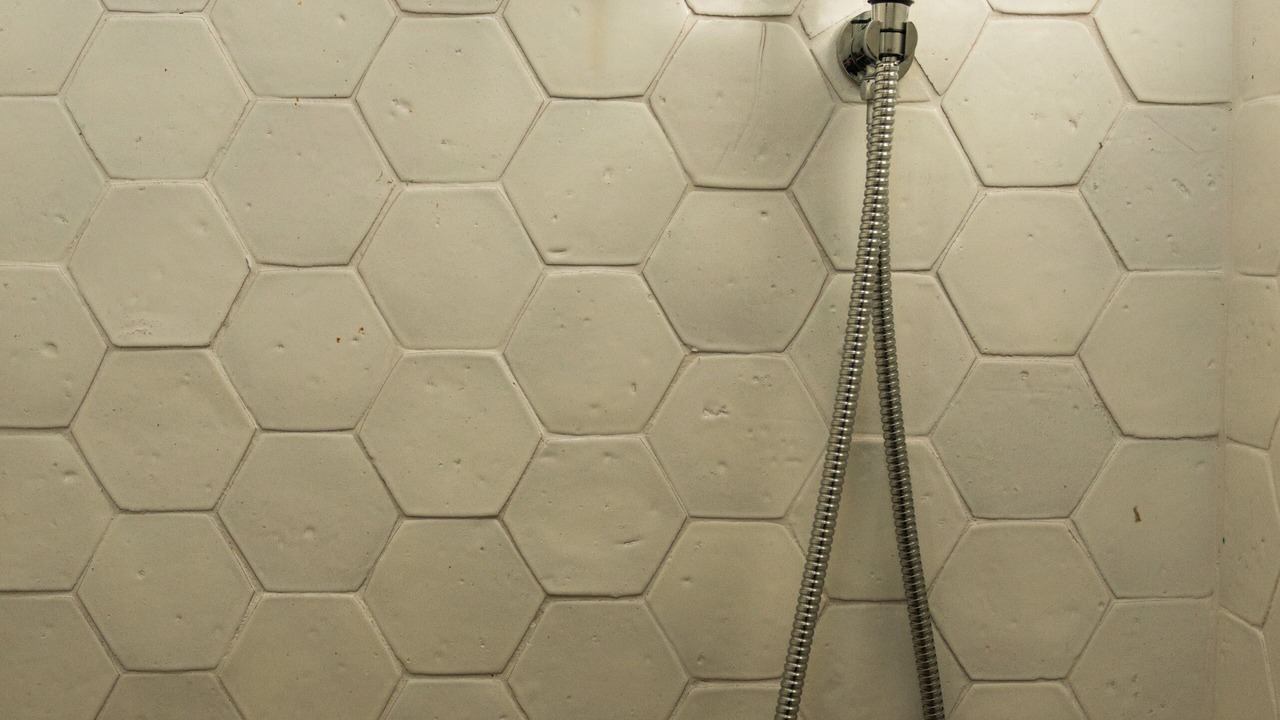 Photo of Bathroom in Woignarue