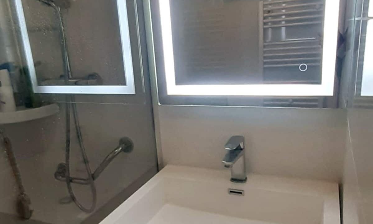 Photo of Bathroom in Golfe Juan