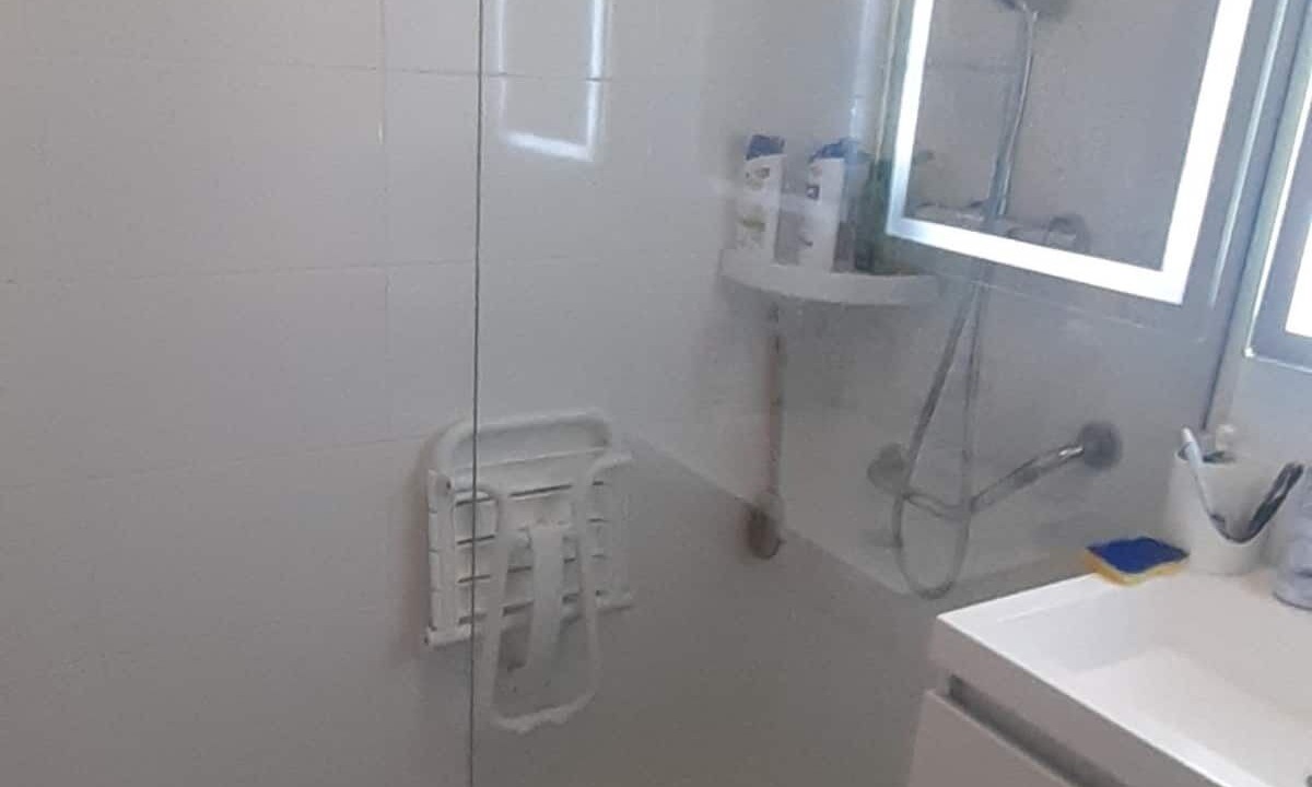 Photo of Bathroom in Golfe Juan