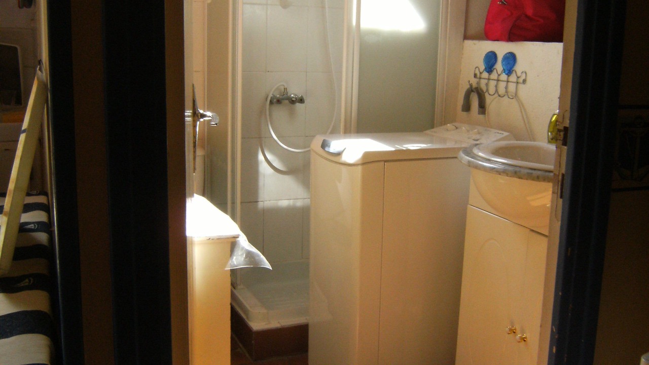 Photo of Bathroom in Saint-Gilles-Pligeaux