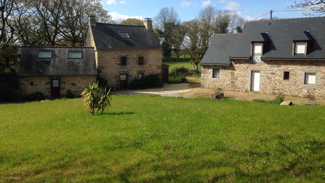 Photo of Outdoor in Saint-Gilles-Pligeaux