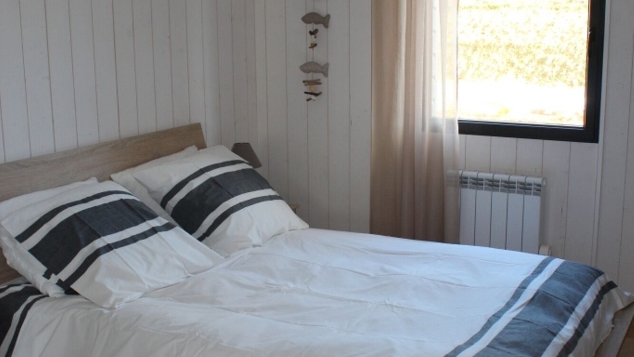 Photo of Bedroom in Sartilly-Baie-Bocage