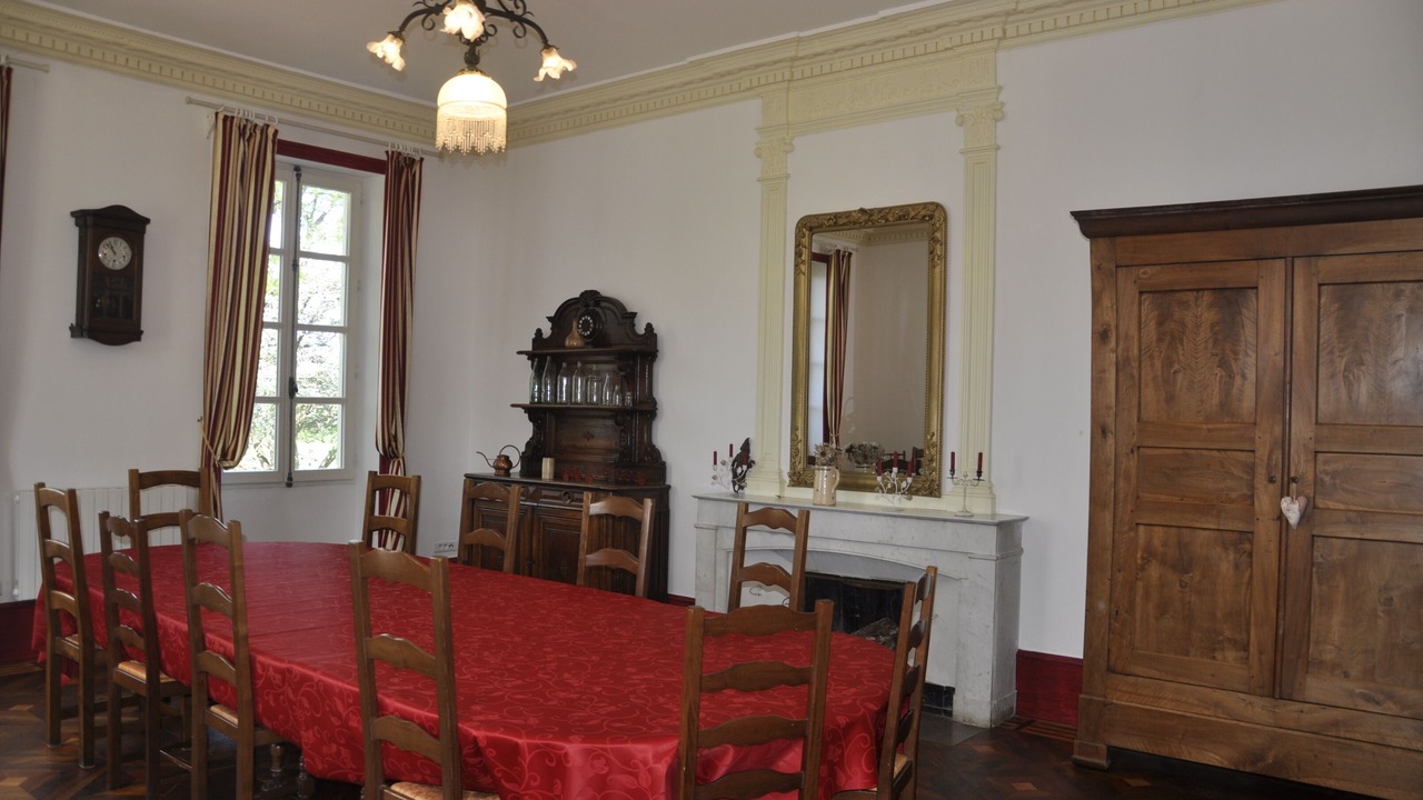 Photo of Others in Charols