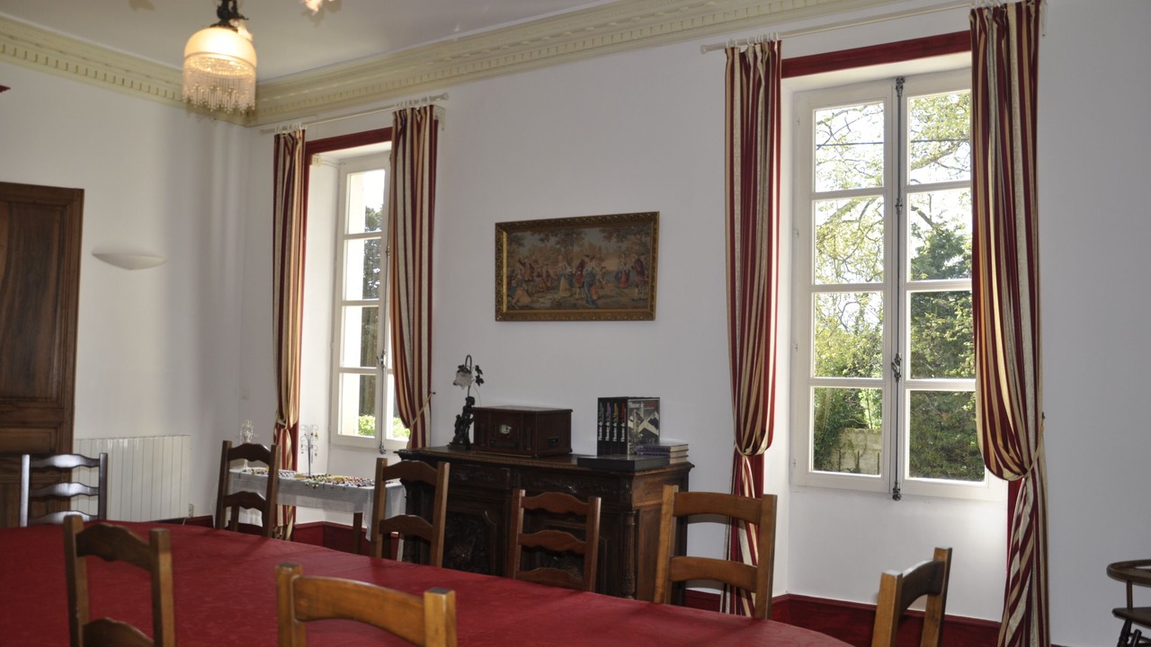 Photo of Others in Charols