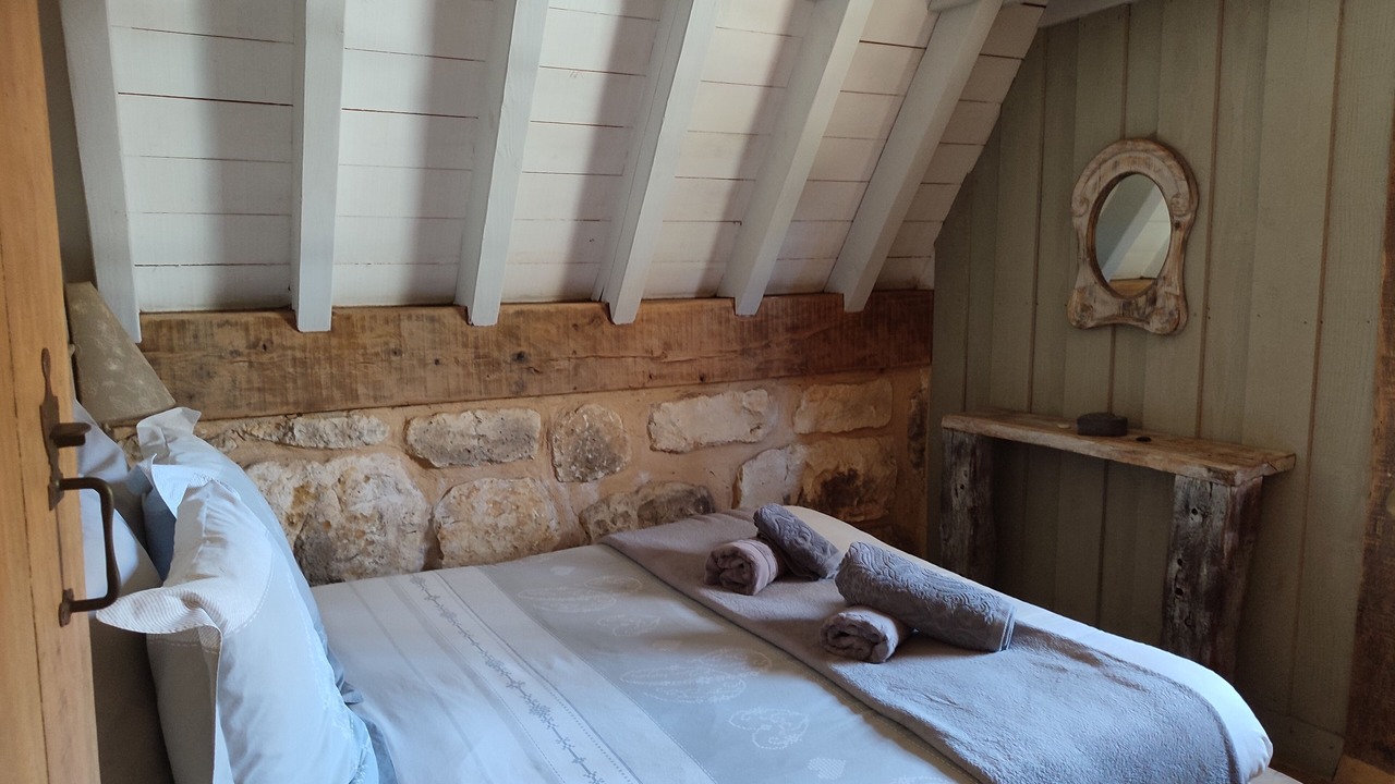 Photo of Bedroom in Clermont de Beauregard