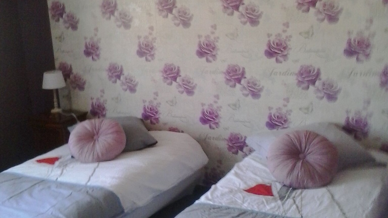 Photo of Bedroom in Bernes