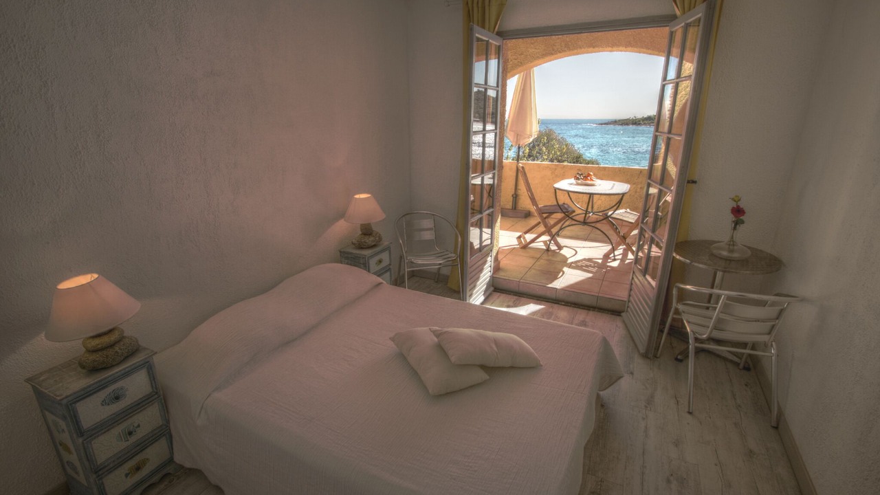 Photo of Bedroom in Favone