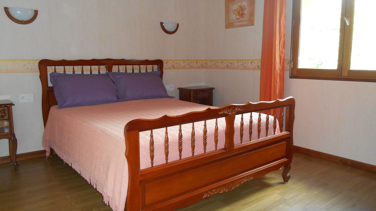 Photo of Bedroom in Saint-Germain-de-Belves