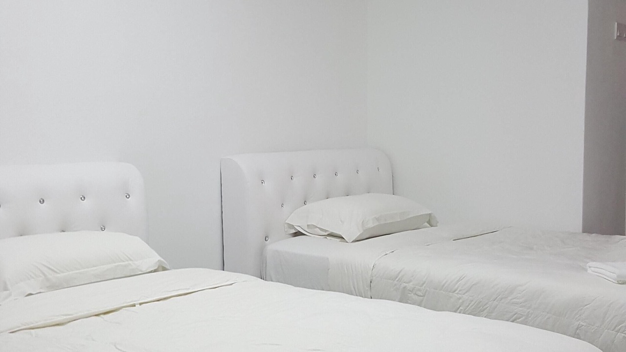 Photo of Others in Banting