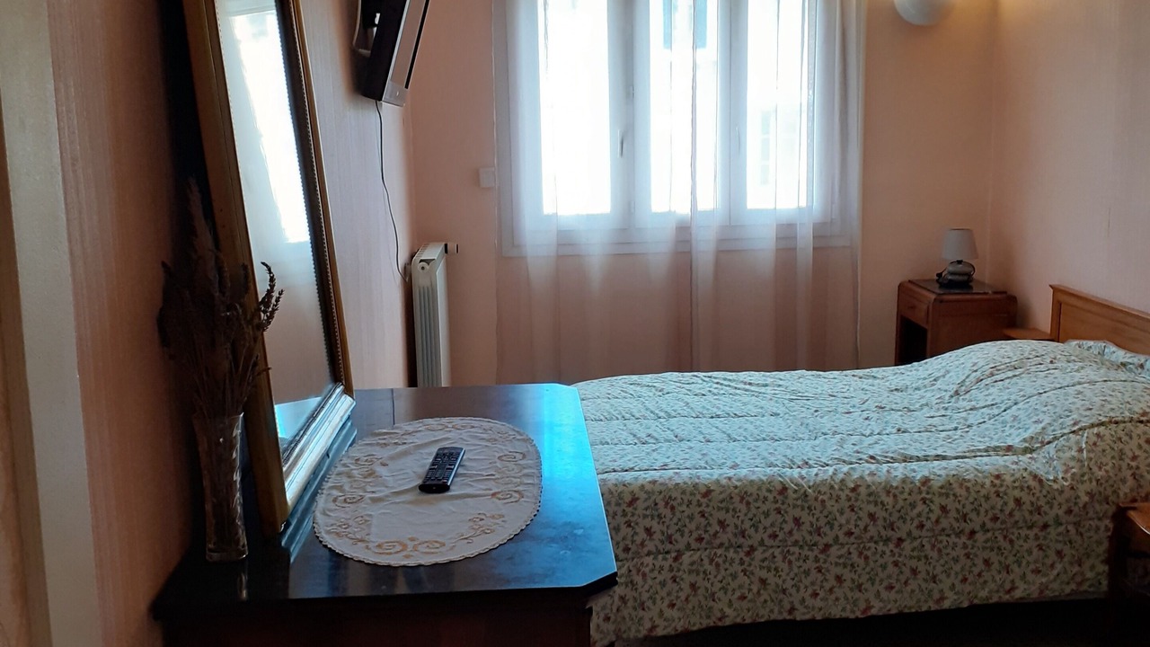 Photo of Bedroom in Montagnac