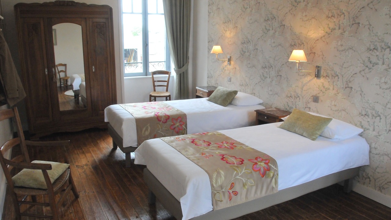 Photo of Bedroom in Assais-les-Jumeaux