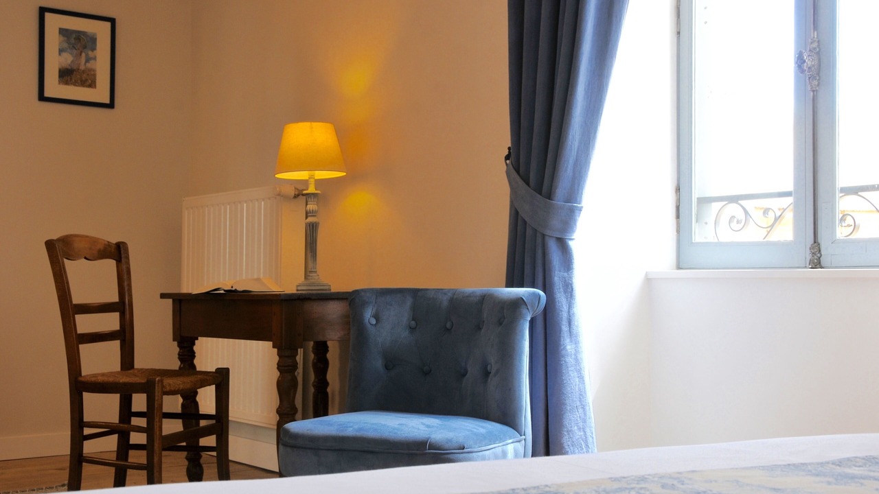 Photo of Bedroom in Assais-les-Jumeaux