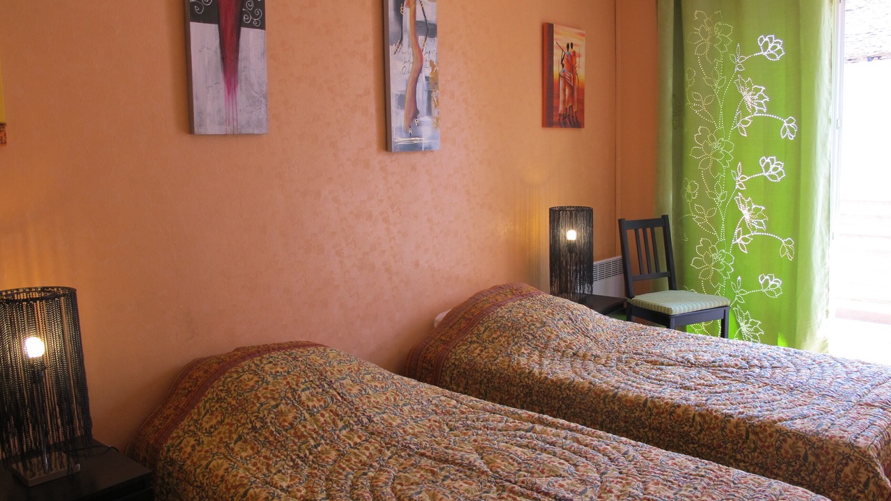 Photo of Bedroom in Moux-en-Morvan