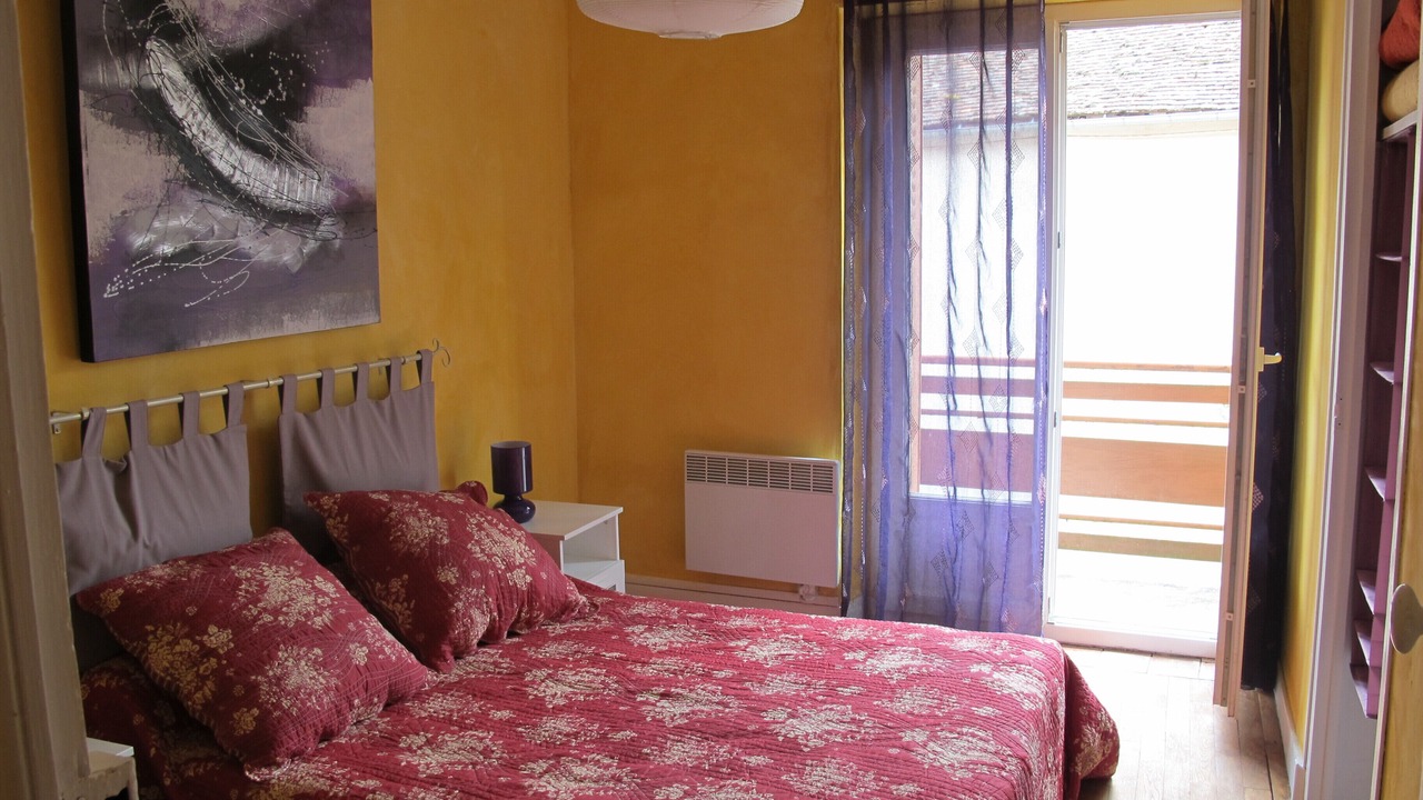 Photo of Bedroom in Moux-en-Morvan
