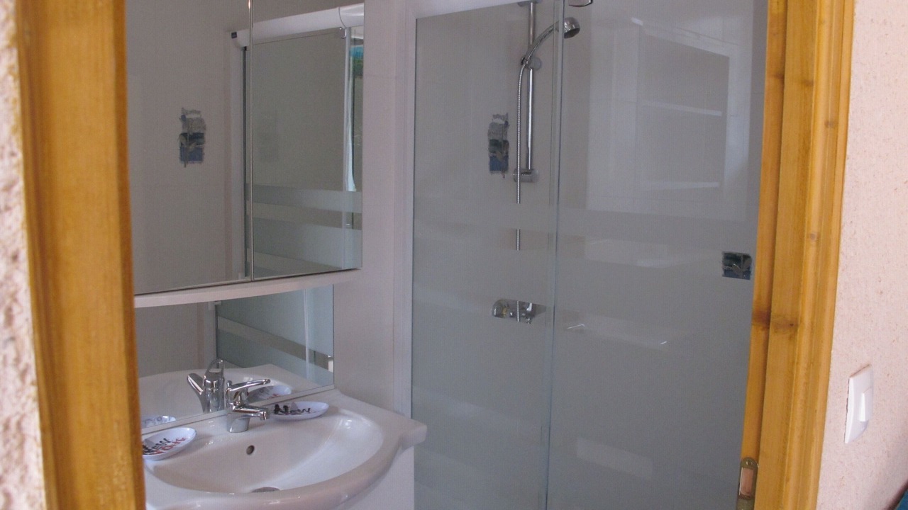 Photo of Bathroom in Moux-en-Morvan