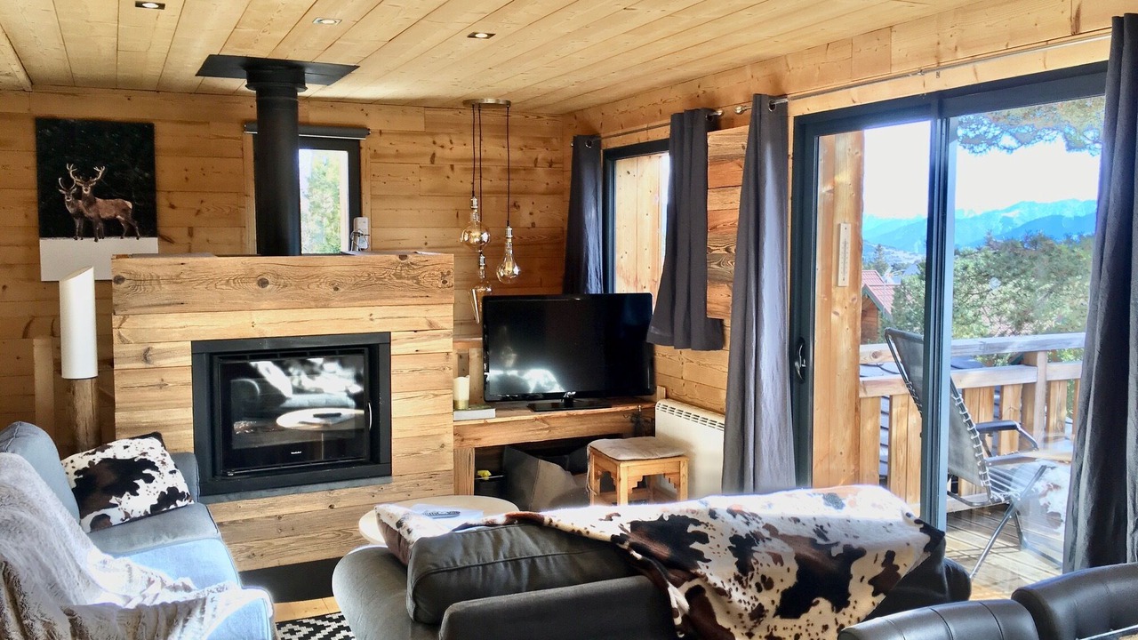 Photo of Livingroom in Pyrenees 2000