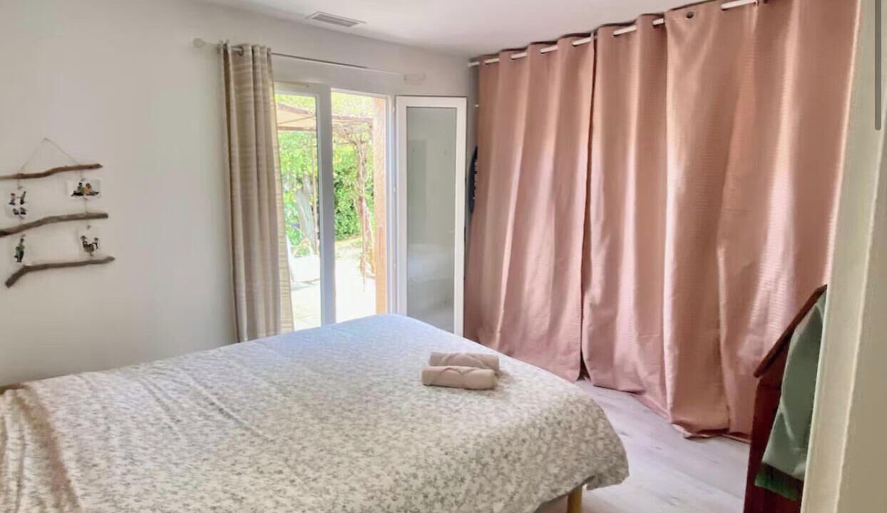 Photo of Bedroom in Saint-Drezery