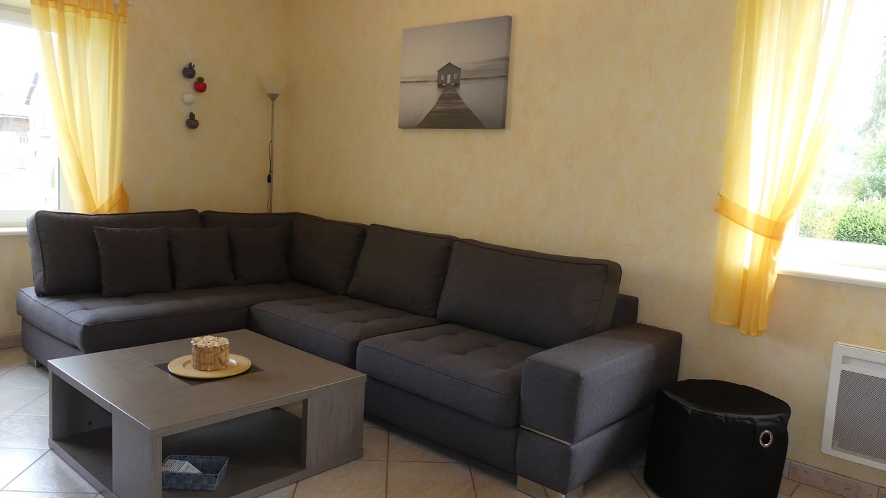 Photo of Livingroom in Taintrux