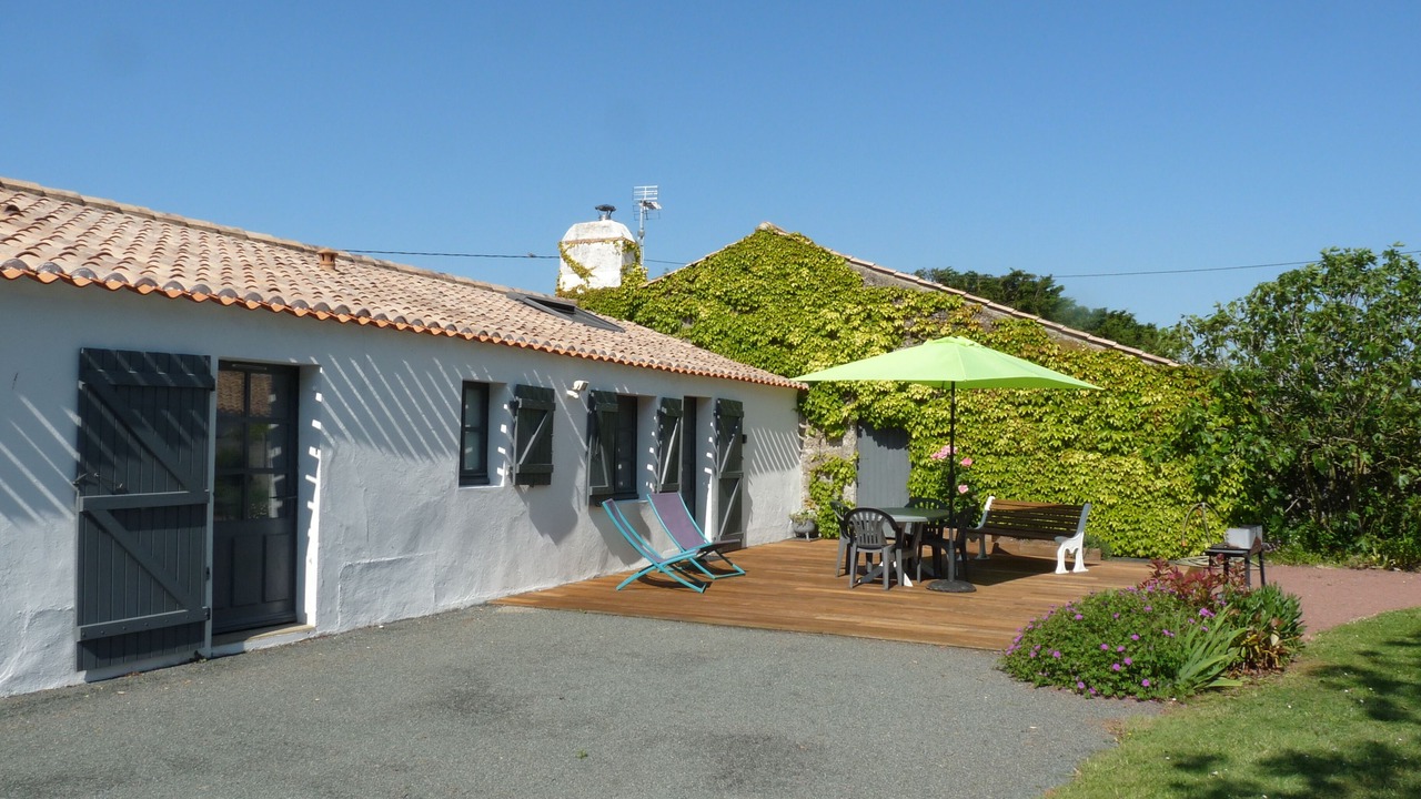 Photo of Outdoor in Bouin
