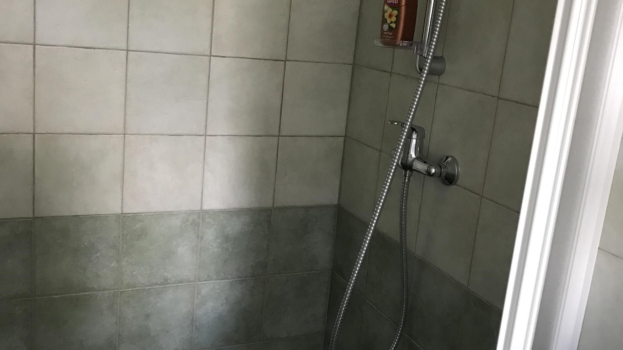 Photo of Bathroom in Connaux