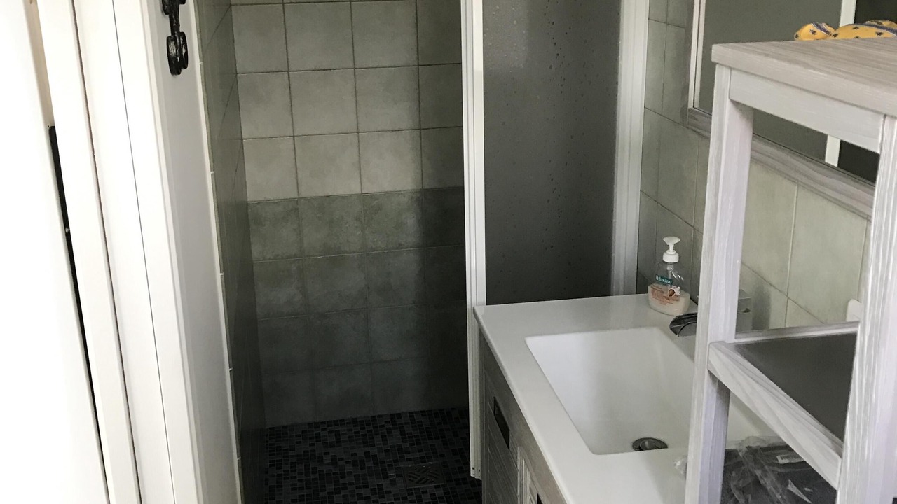 Photo of Bathroom in Connaux