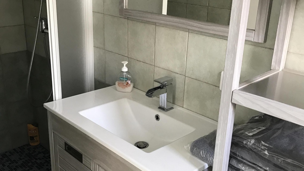 Photo of Bathroom in Connaux