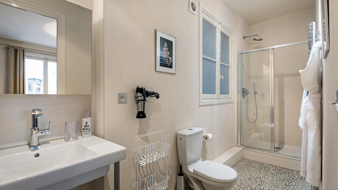 Photo of Bathroom in Saint-Thomas-d'Aquin