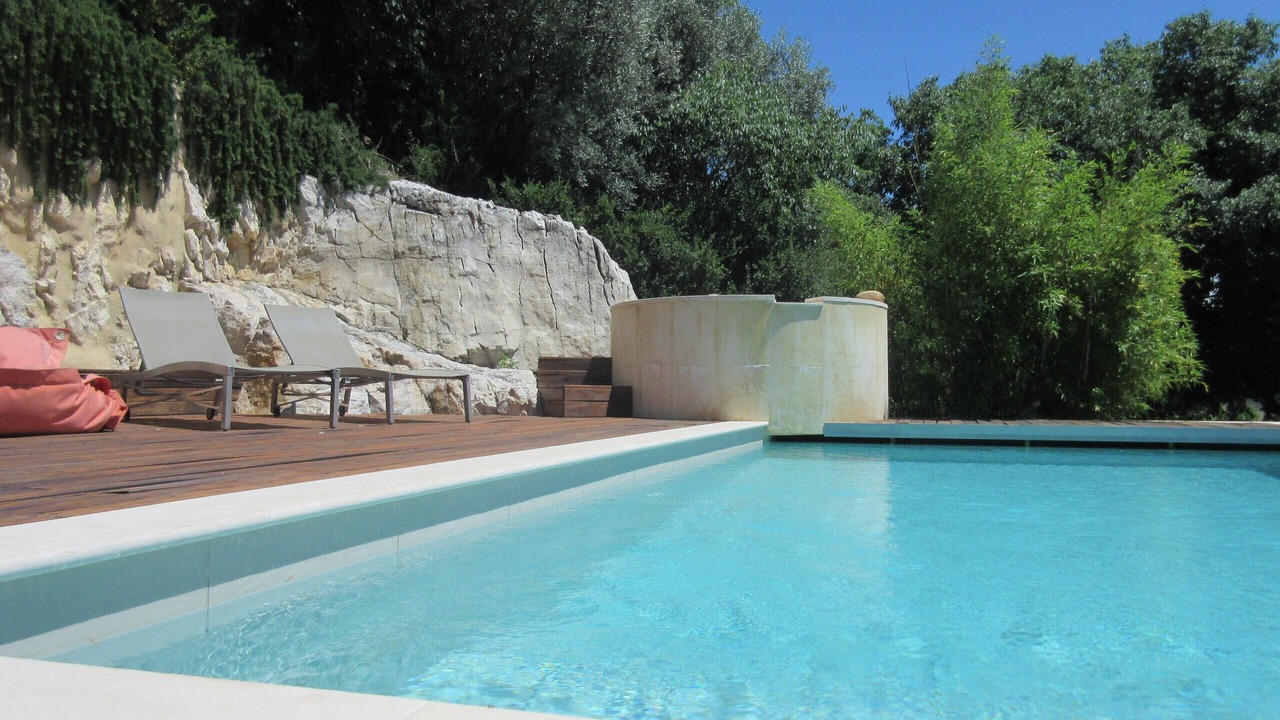 Photo of Outdoor in Tavel